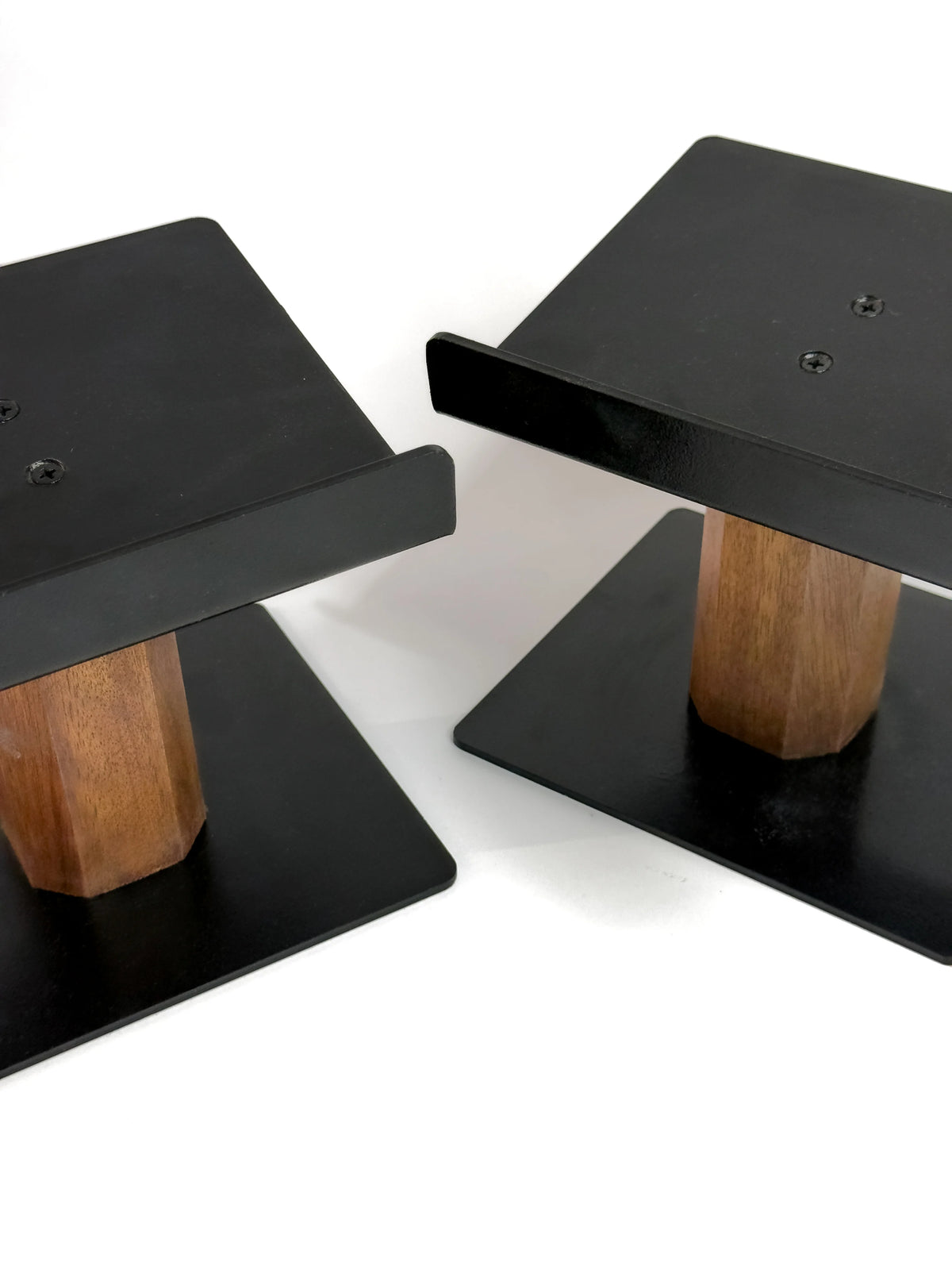 Speakers Stand Pair